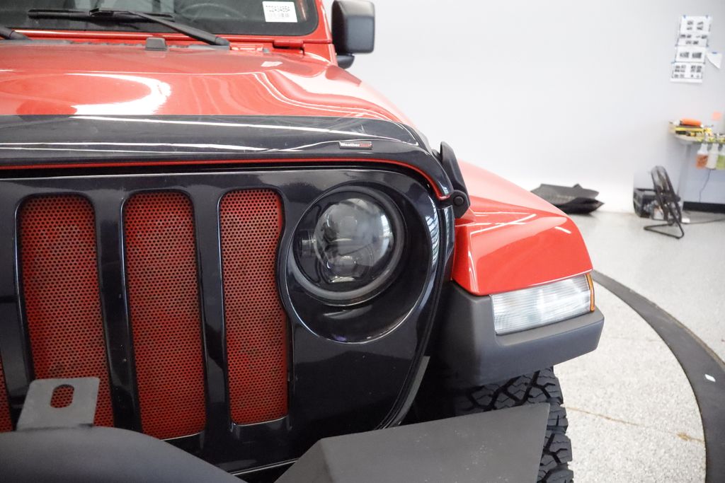 Thumbnail: 2021 Jeep Gladiator - 14
