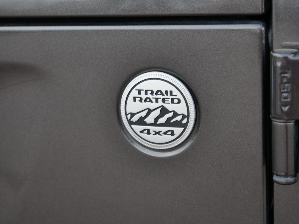 Thumbnail: 2020 Jeep Gladiator - 50