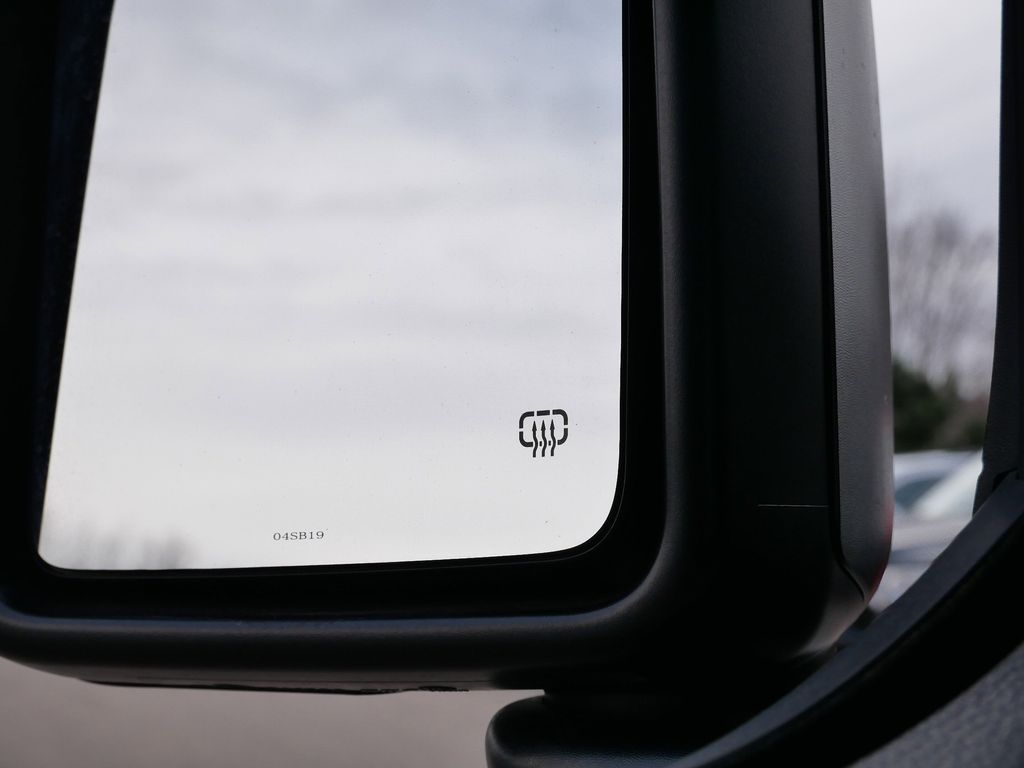 Thumbnail: 2020 Jeep Gladiator - 14