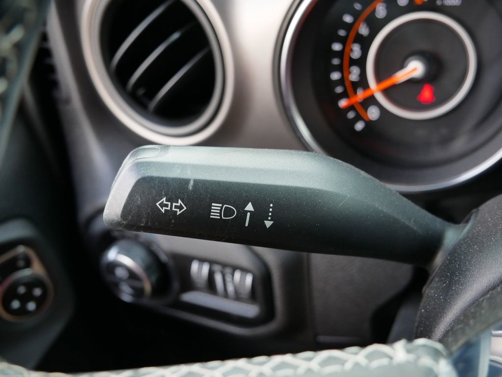 Thumbnail: 2020 Jeep Gladiator - 27