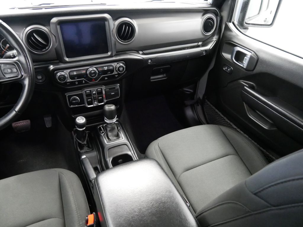 2021 Jeep Gladiator Sport 13