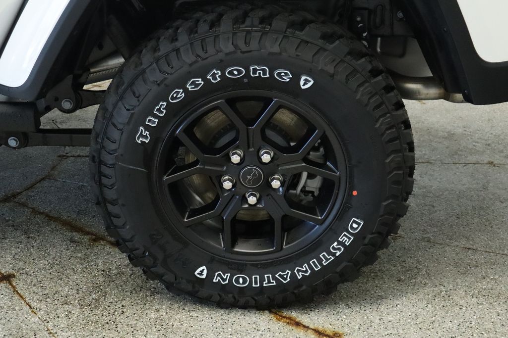 Thumbnail: 2026 Jeep Gladiator - 23