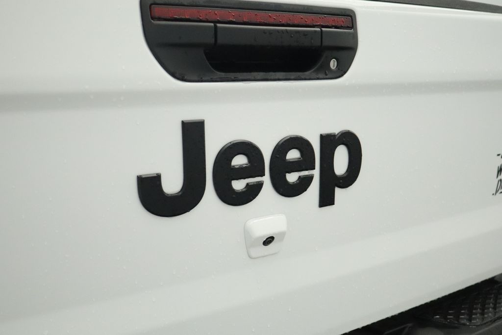 Thumbnail: 2026 Jeep Gladiator - 27