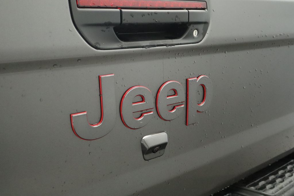 Thumbnail: 2026 Jeep Gladiator - 24