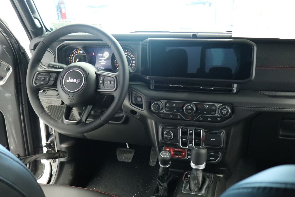 Thumbnail: 2026 Jeep Gladiator - 2