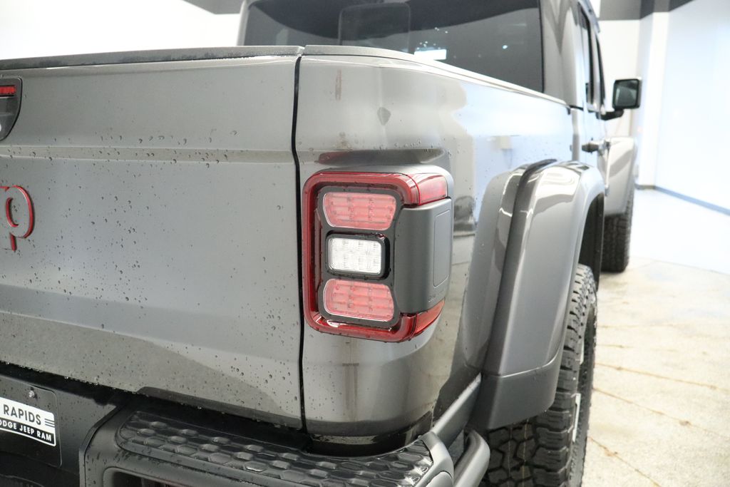 Thumbnail: 2026 Jeep Gladiator - 26