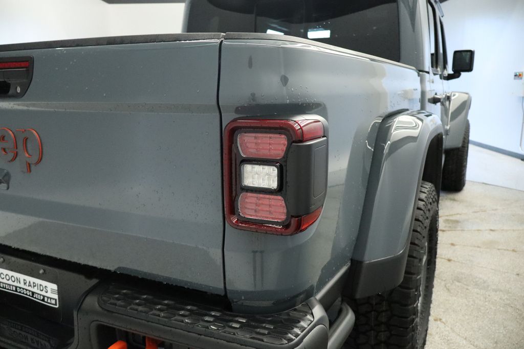 Thumbnail: 2026 Jeep Gladiator - 29