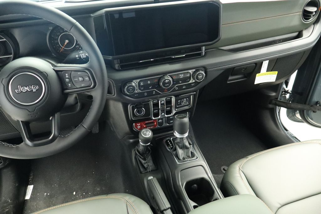 Thumbnail: 2026 Jeep Gladiator - 33