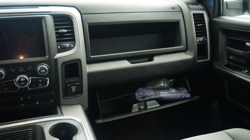 Thumbnail: 2022 RAM 1500 - 26