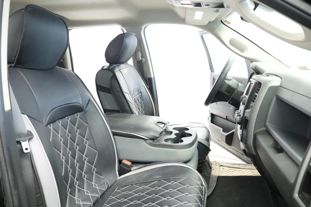 Thumbnail: 2019 RAM 1500 - 10