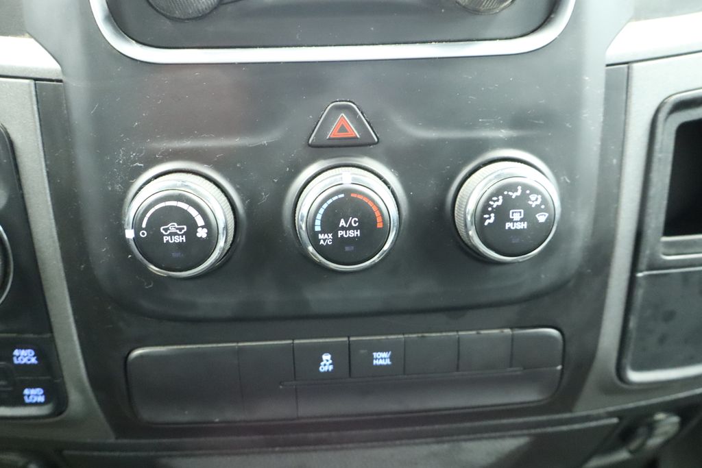 Thumbnail: 2019 RAM 1500 - 42