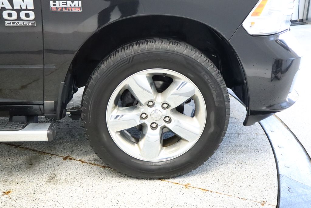 Thumbnail: 2019 RAM 1500 - 26