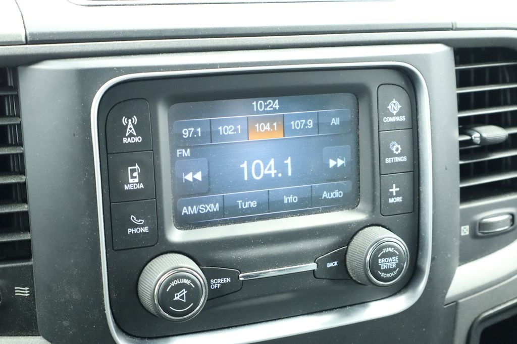 Thumbnail: 2015 RAM 1500 - 33