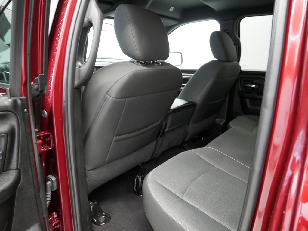 2022 RAM 1500 Warlock 11