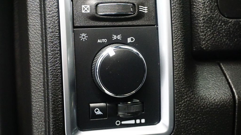 Thumbnail: 2023 RAM 1500 - 14