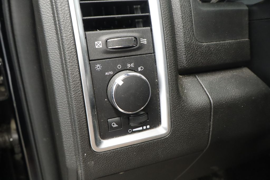 Thumbnail: 2021 RAM 1500 - 13