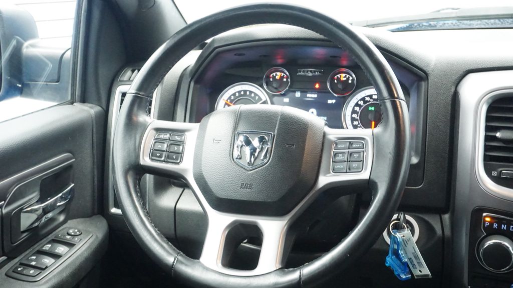 Thumbnail: 2022 RAM 1500 - 9