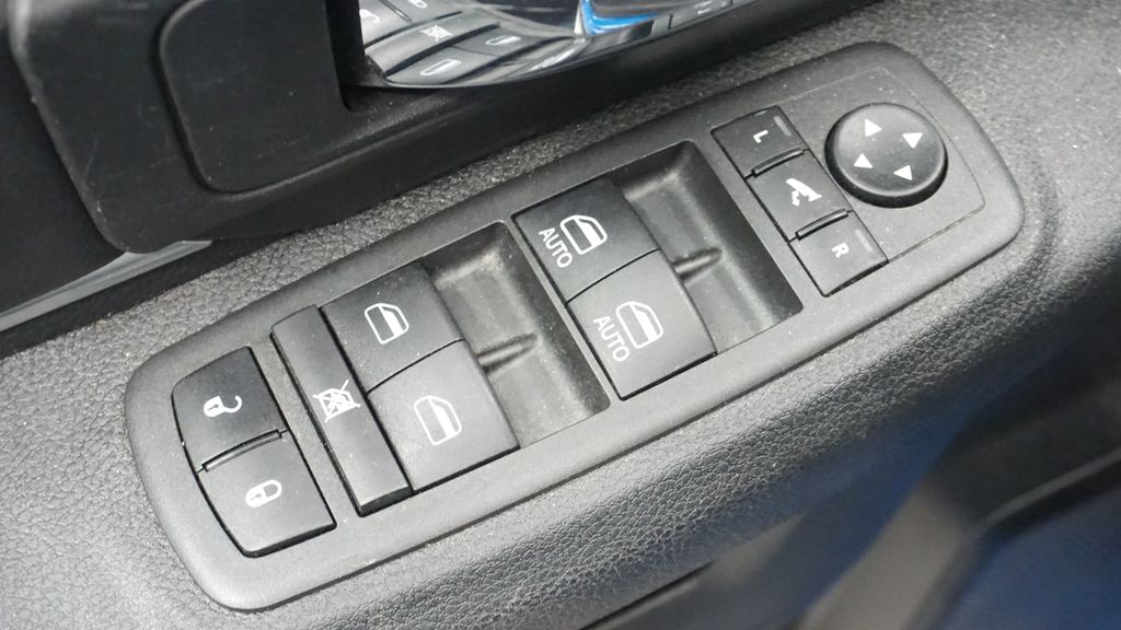 Thumbnail: 2022 RAM 1500 - 26