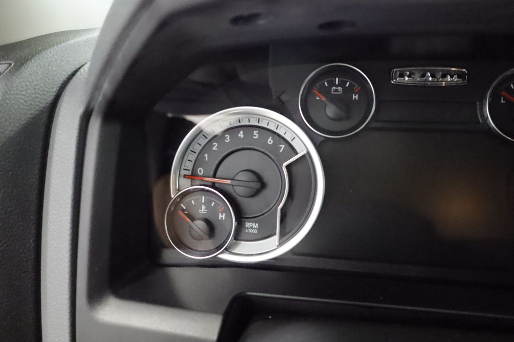 Thumbnail: 2019 RAM 1500 - 23