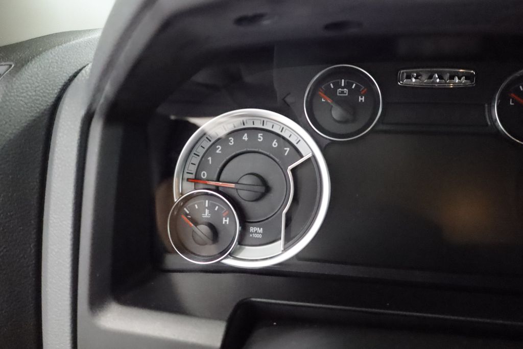 Thumbnail: 2019 RAM 1500 - 23