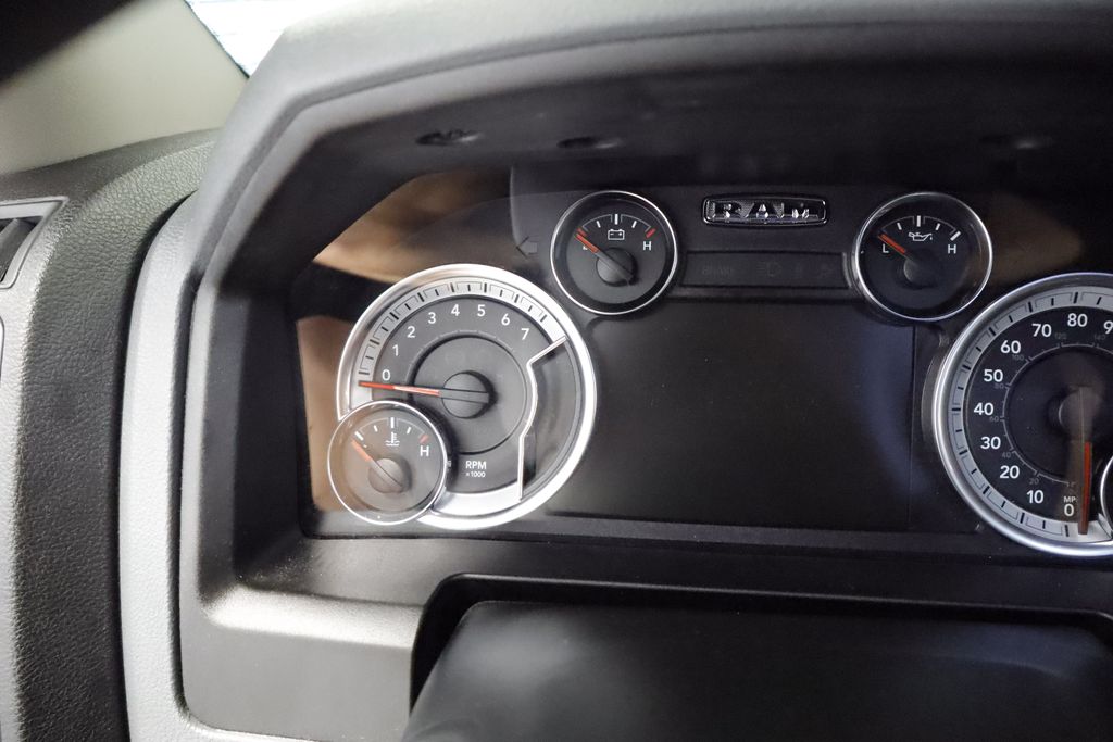 Thumbnail: 2020 RAM 1500 - 27