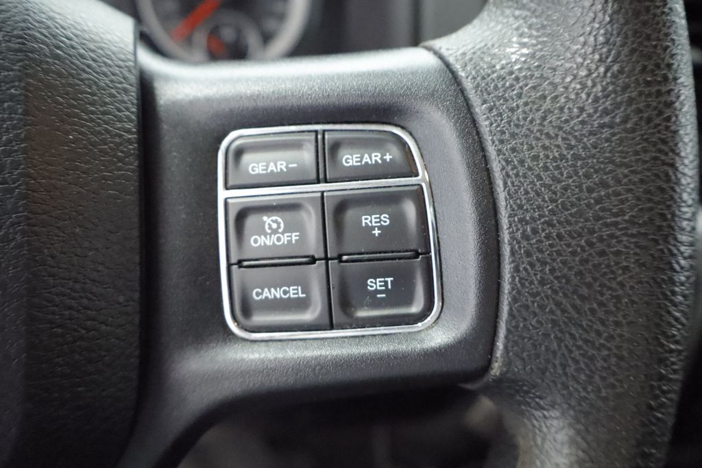 Thumbnail: 2019 RAM 1500 - 26