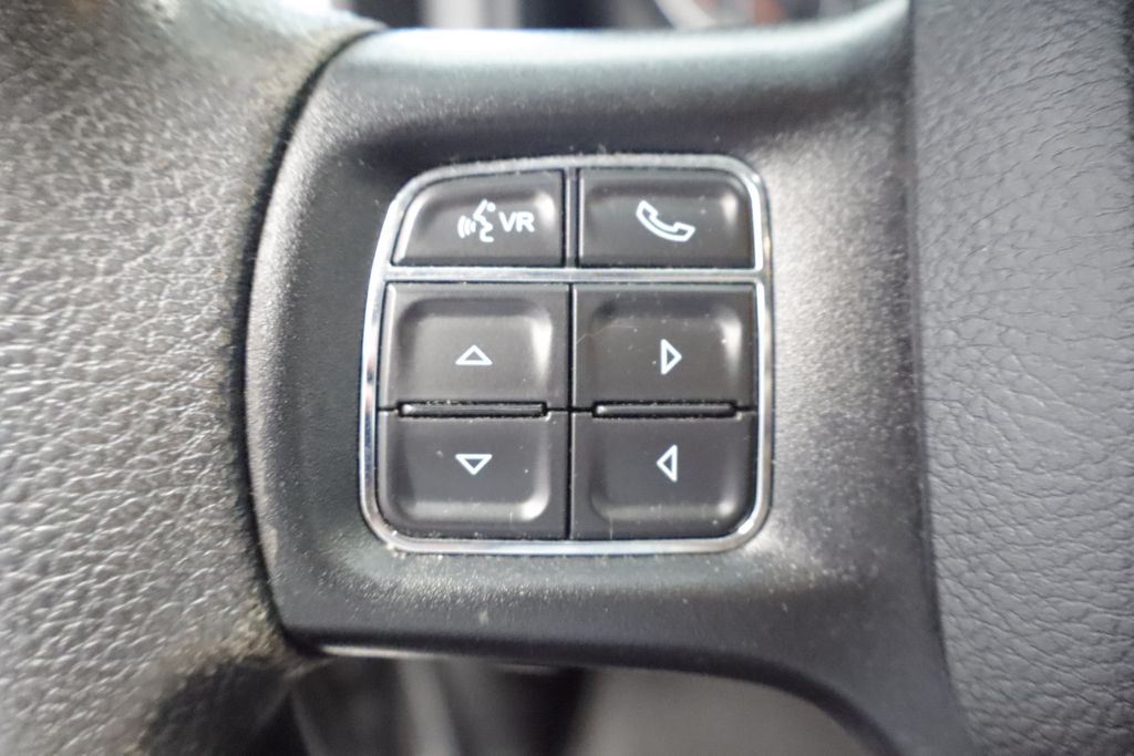 Thumbnail: 2019 RAM 1500 - 25