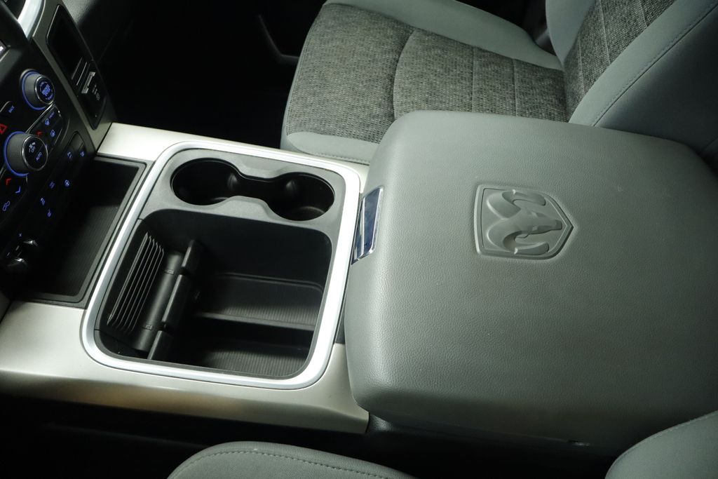 Thumbnail: 2019 RAM 1500 - 28