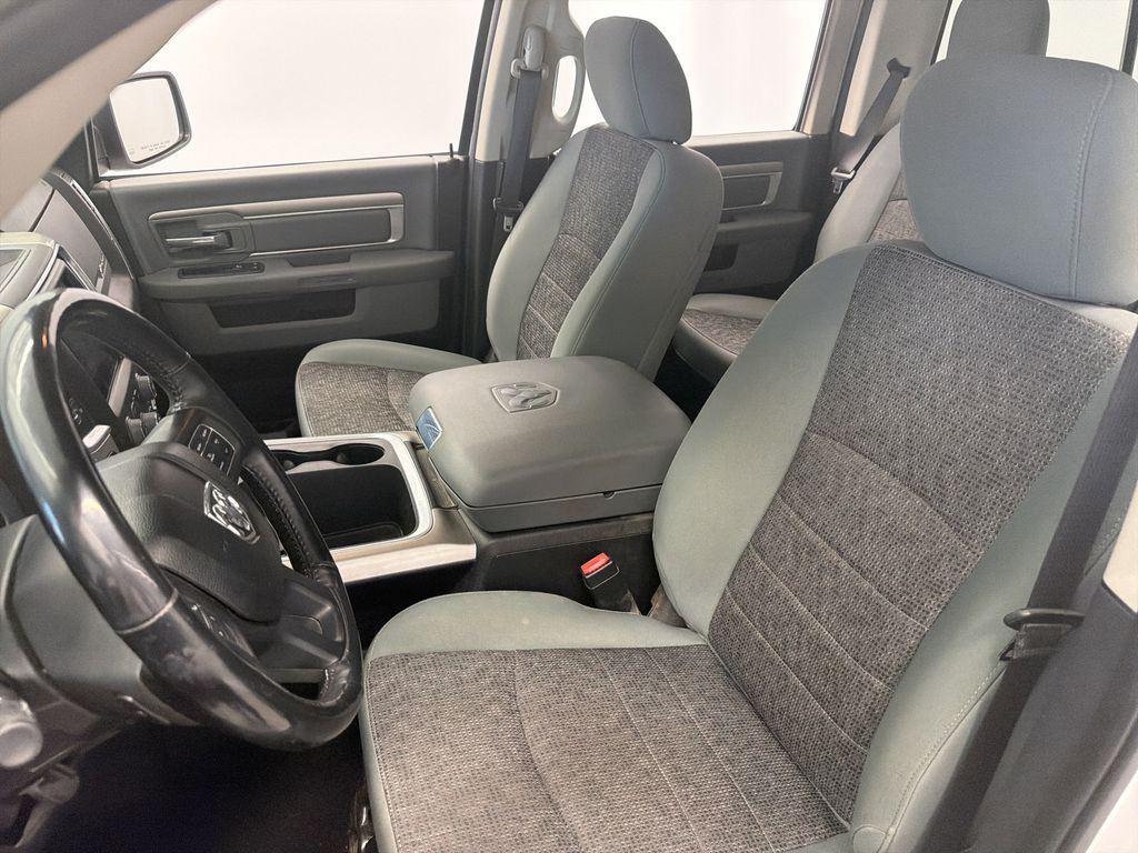 Thumbnail: 2019 RAM 1500 - 10