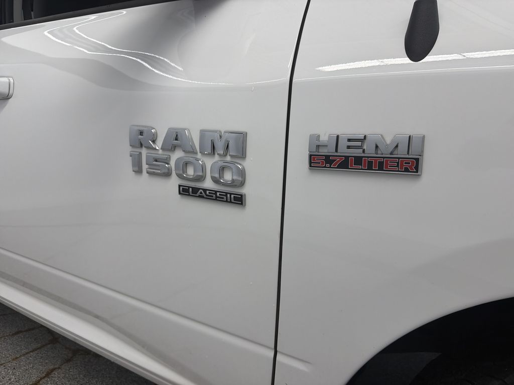 Thumbnail: 2019 RAM 1500 - 23