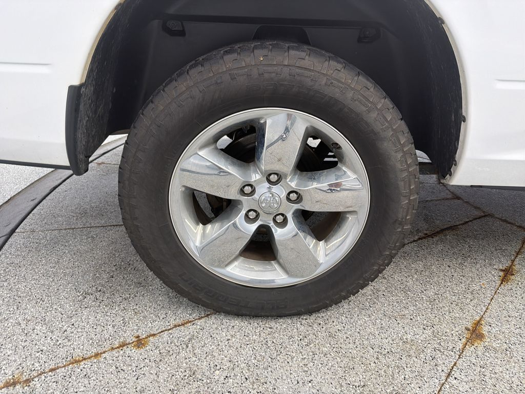 Thumbnail: 2019 RAM 1500 - 24