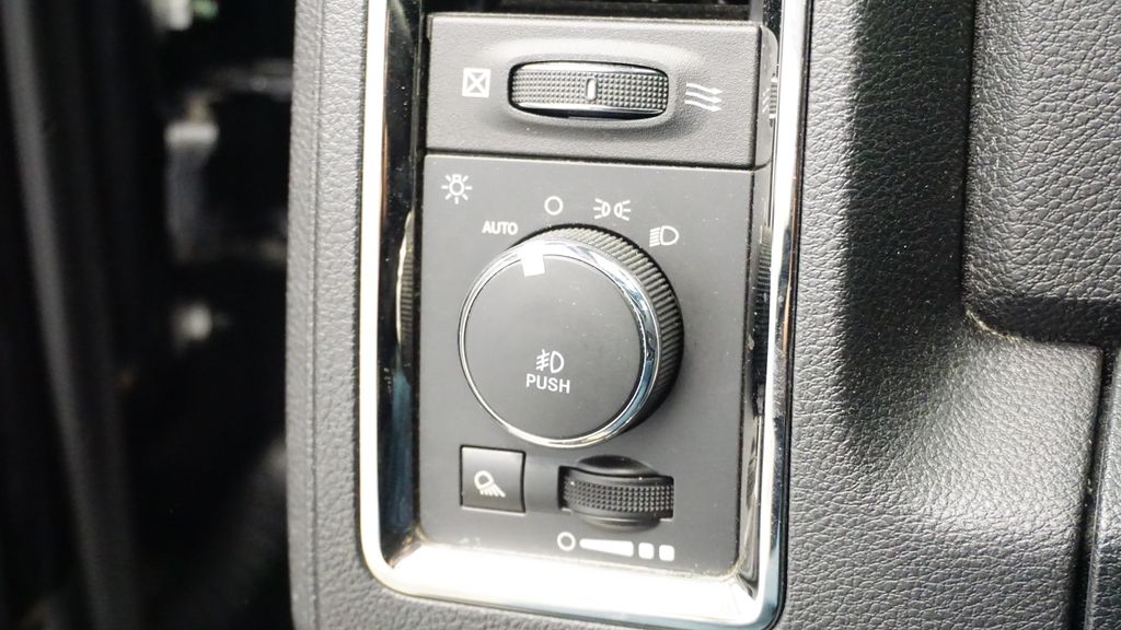 Thumbnail: 2018 RAM 1500 - 15