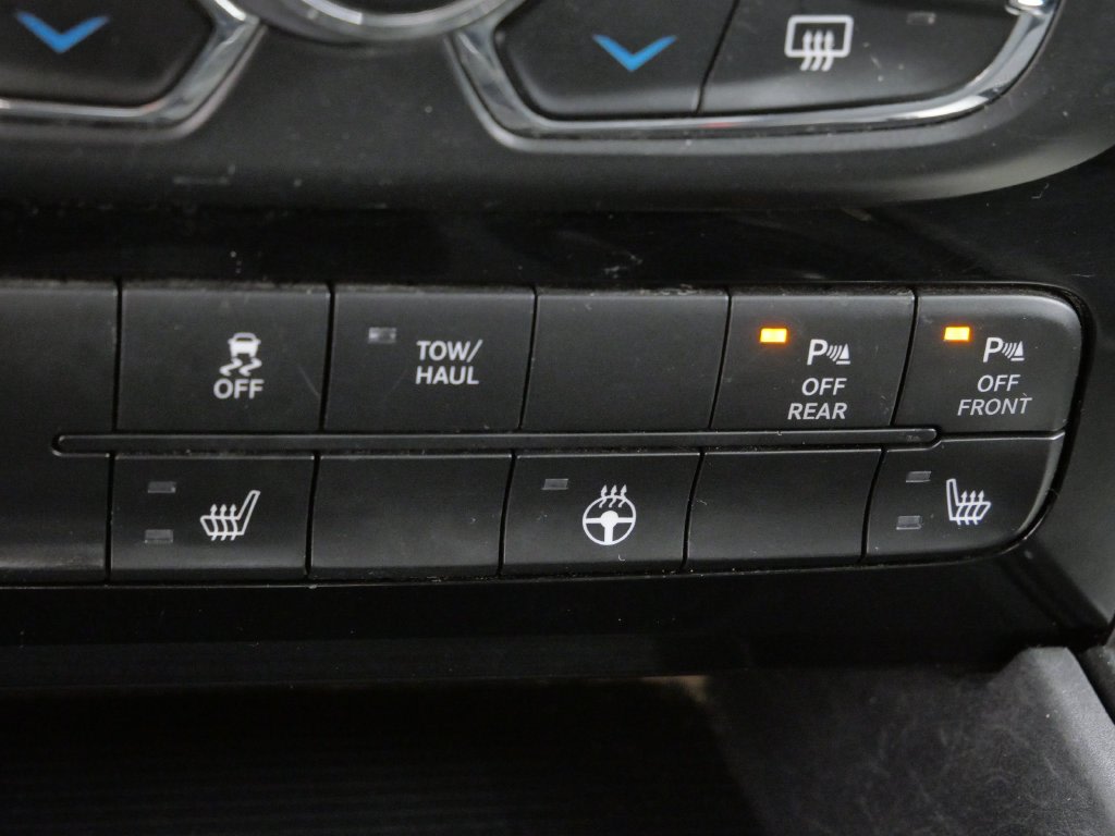 Thumbnail: 2017 RAM 1500 - 24