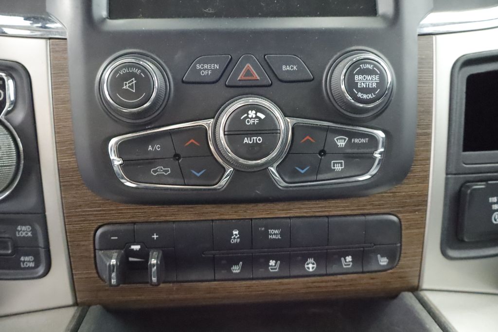 Thumbnail: 2017 RAM 1500 - 23