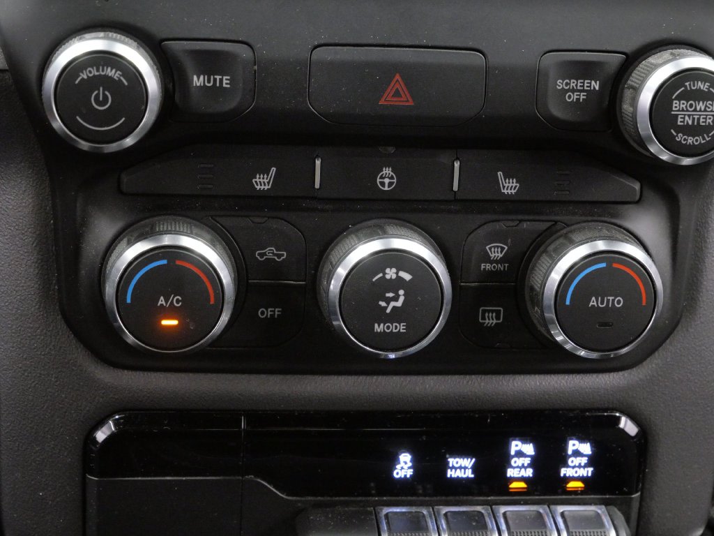 Thumbnail: 2019 RAM 1500 - 23