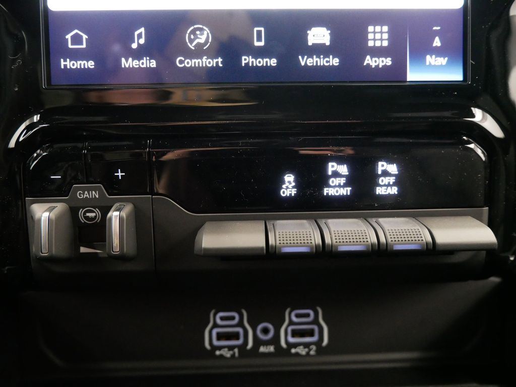 Thumbnail: 2025 RAM 1500 - 42