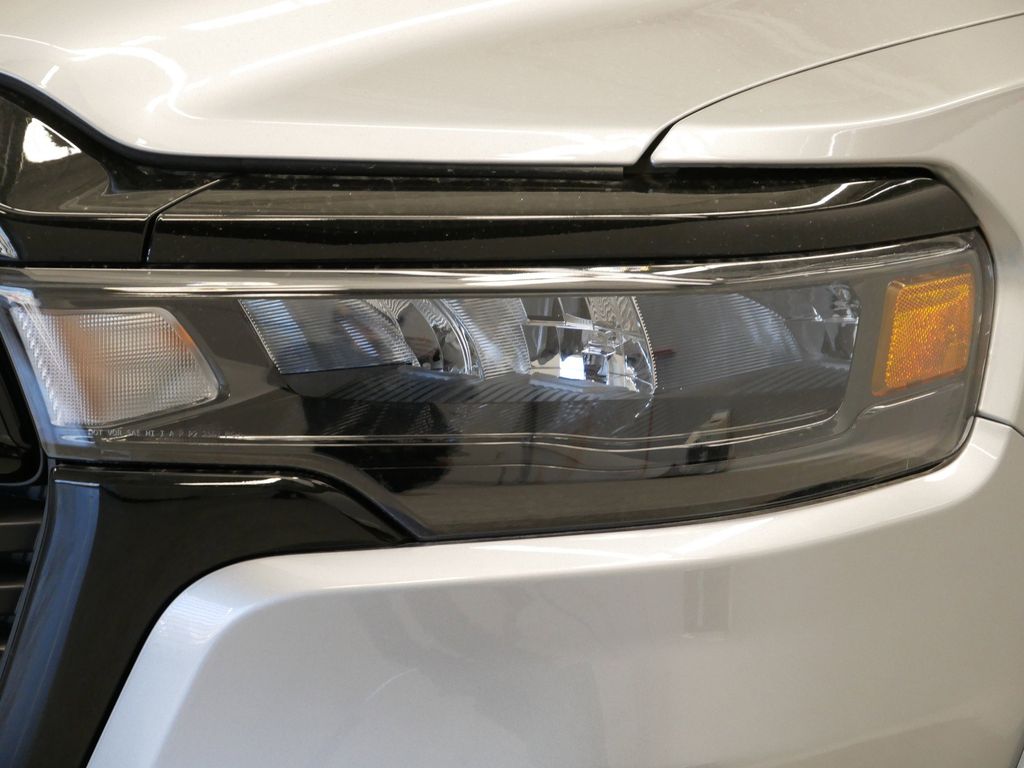 Thumbnail: 2025 RAM 1500 - 23