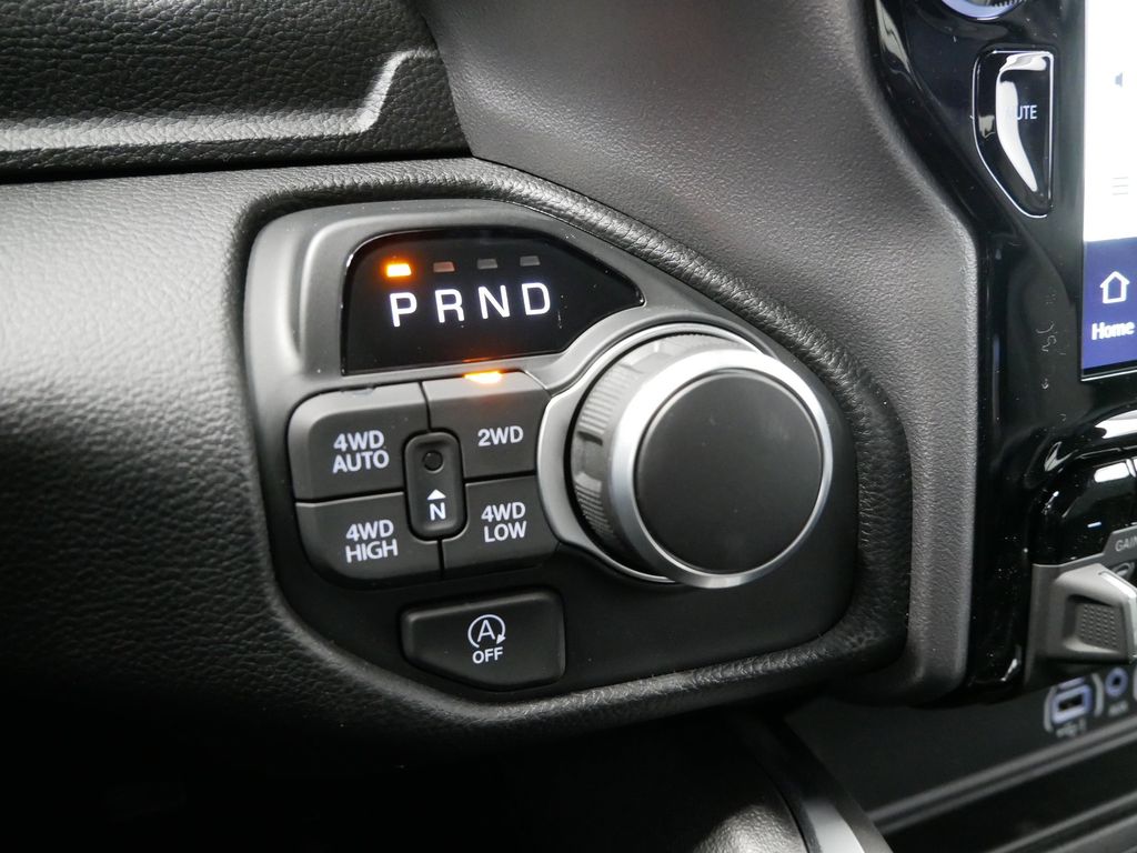 Thumbnail: 2025 RAM 1500 - 44