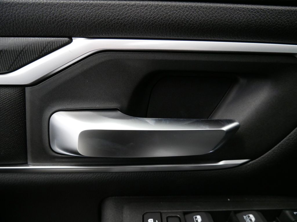Thumbnail: 2025 RAM 1500 - 35