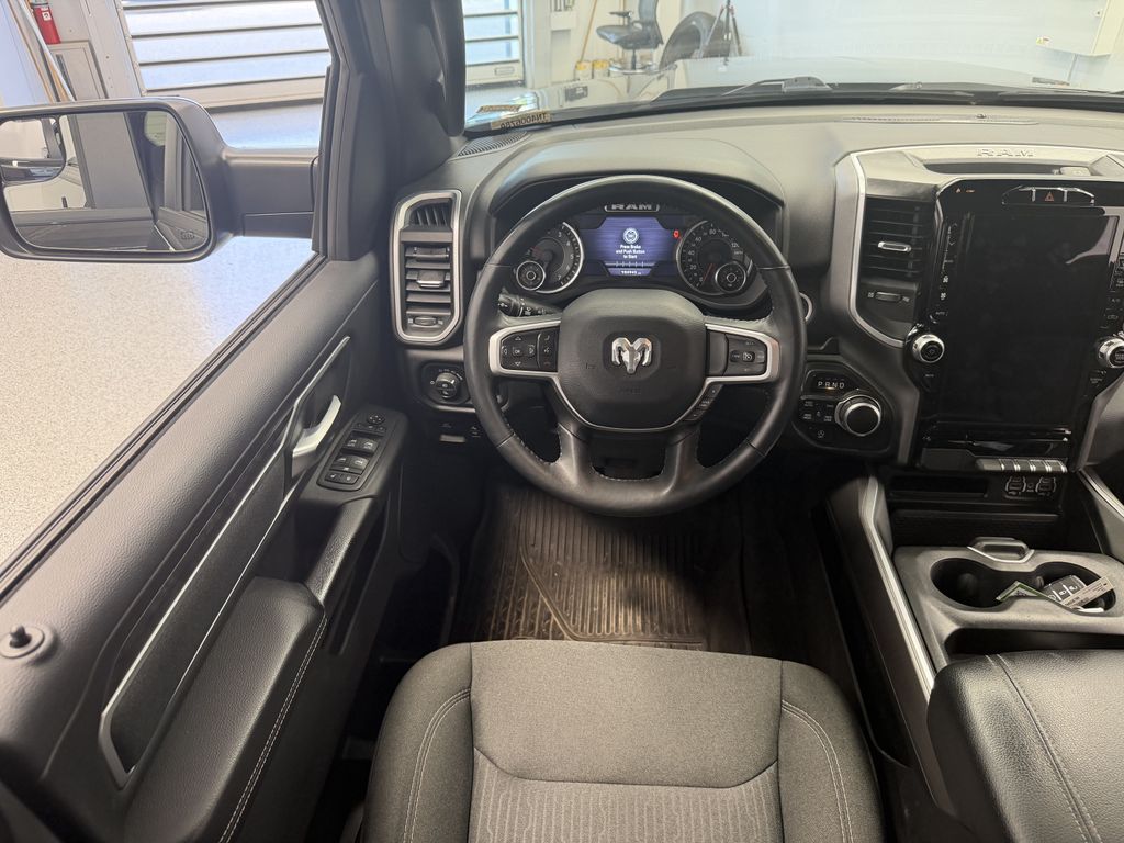 Thumbnail: 2022 RAM 1500 - 9