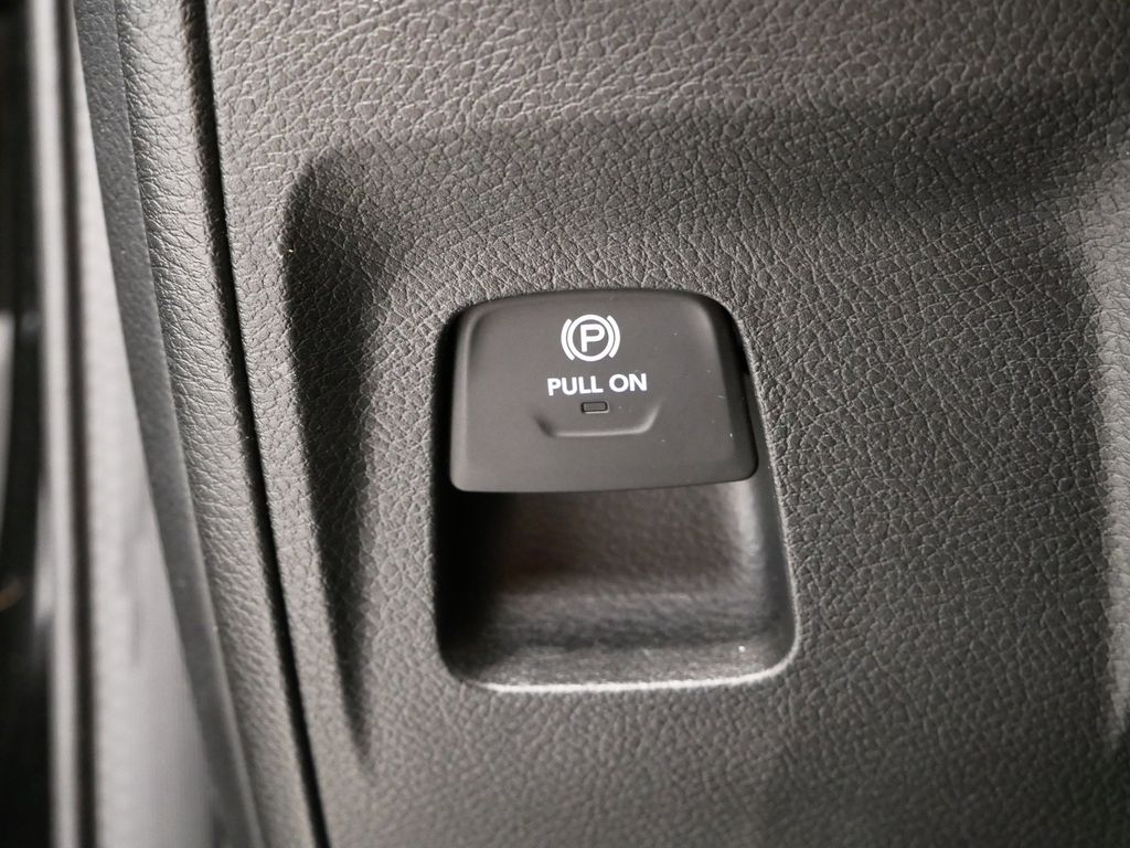 Thumbnail: 2023 RAM 1500 - 37