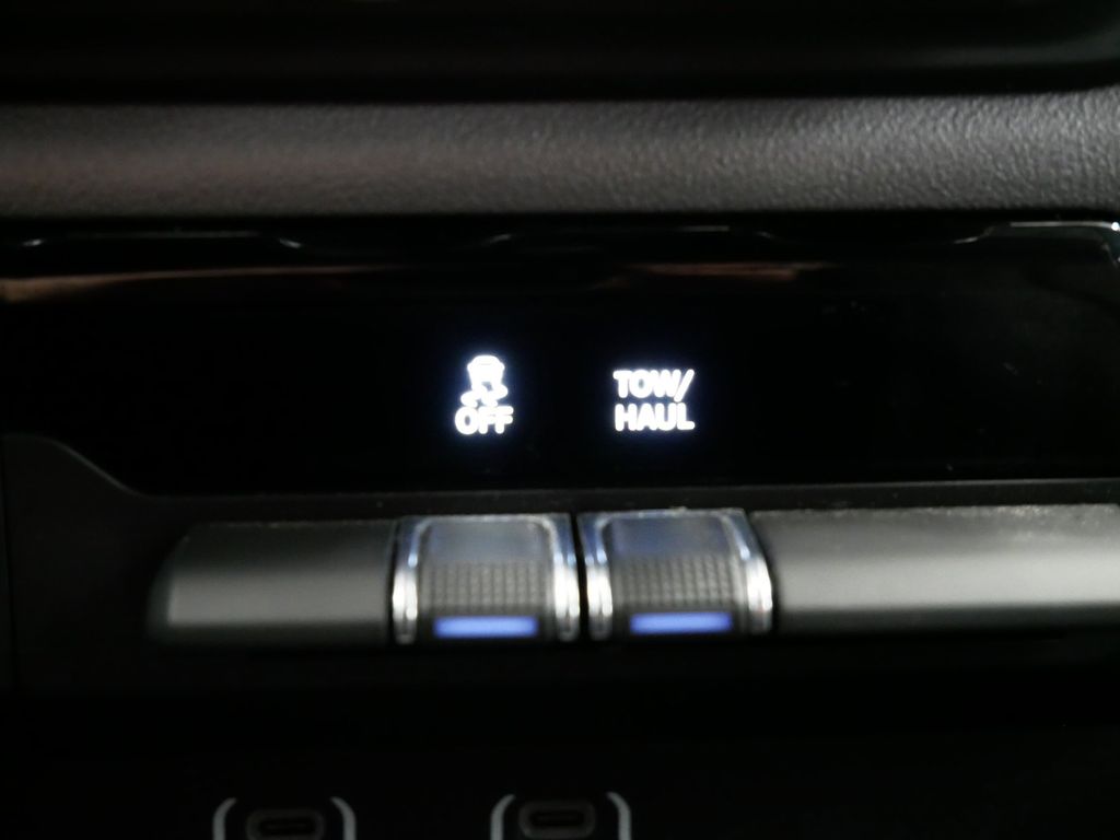 Thumbnail: 2023 RAM 1500 - 45