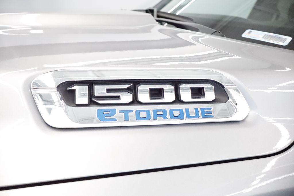 Thumbnail: 2025 RAM 1500 - 7