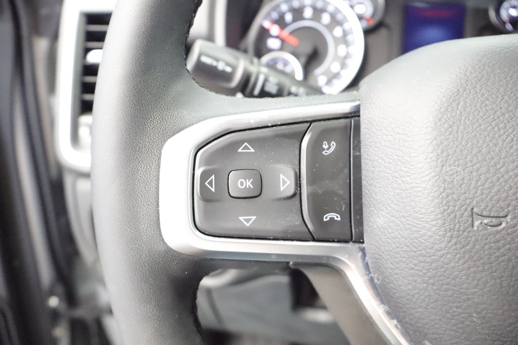 Thumbnail: 2025 RAM 1500 - 21