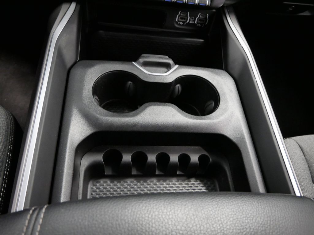 Thumbnail: 2022 RAM 1500 - 15