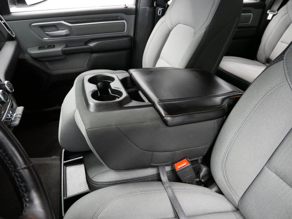 Thumbnail: 2022 RAM 1500 - 17