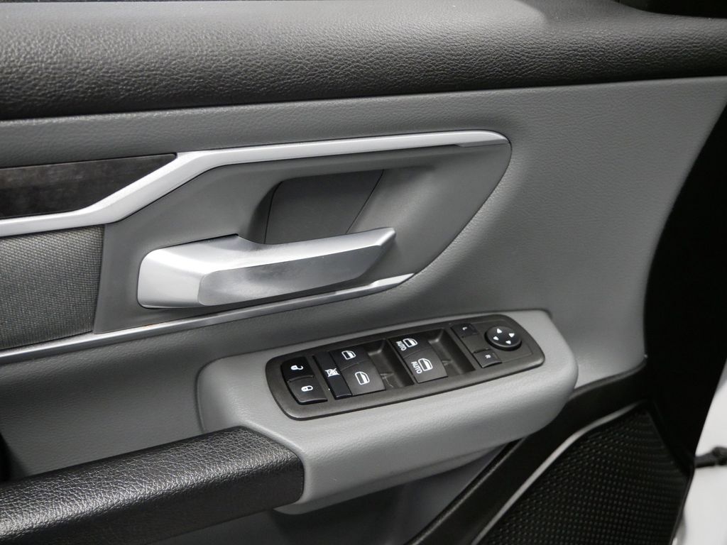 Thumbnail: 2022 RAM 1500 - 19