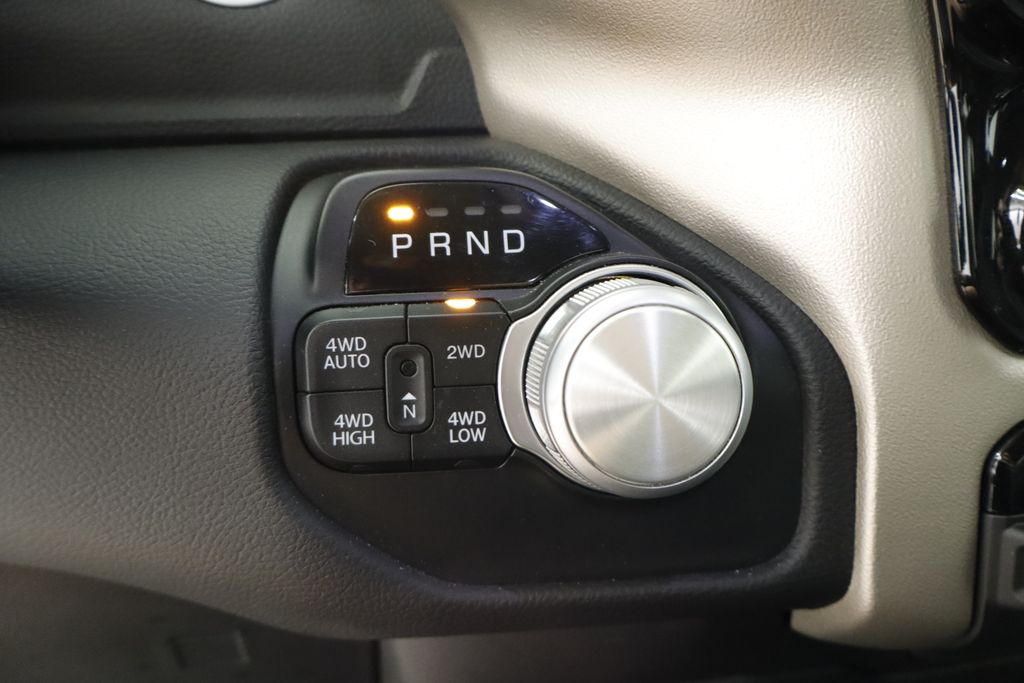 Thumbnail: 2019 RAM 1500 - 27