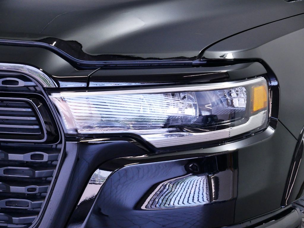 Thumbnail: 2025 RAM 1500 - 25