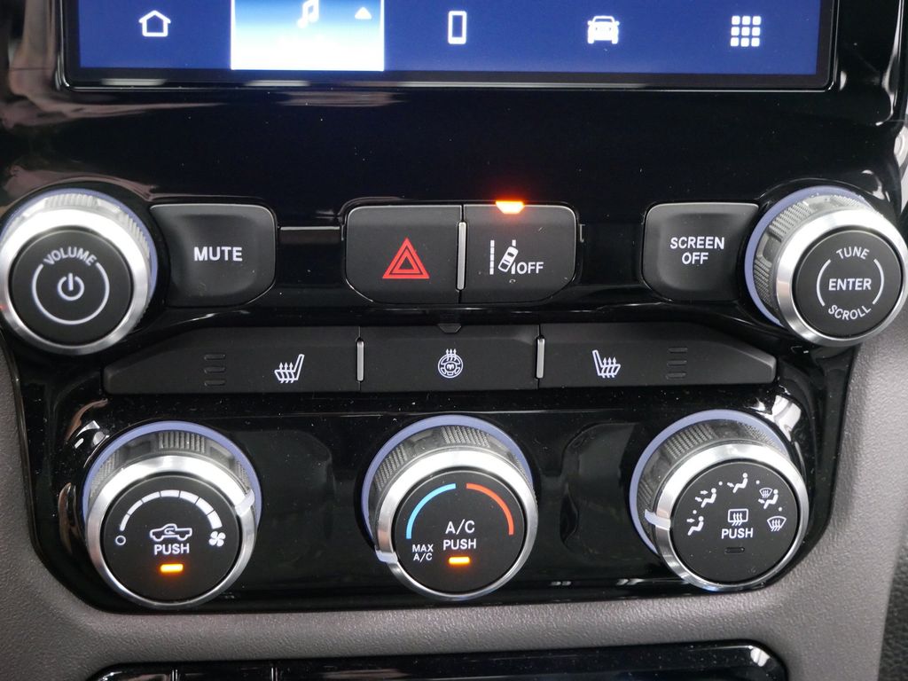 Thumbnail: 2026 RAM 1500 - 23